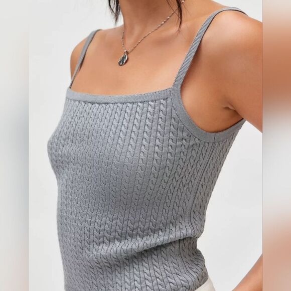 BDG Cable Knit Sweater Cami size S nwt - Picture 2 of 5